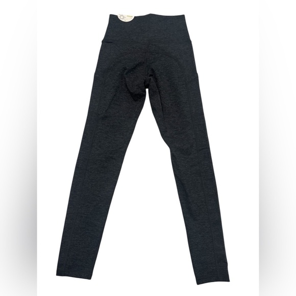 OFFLINE by Aerie The Hugger Legging - Picture 2 of 4